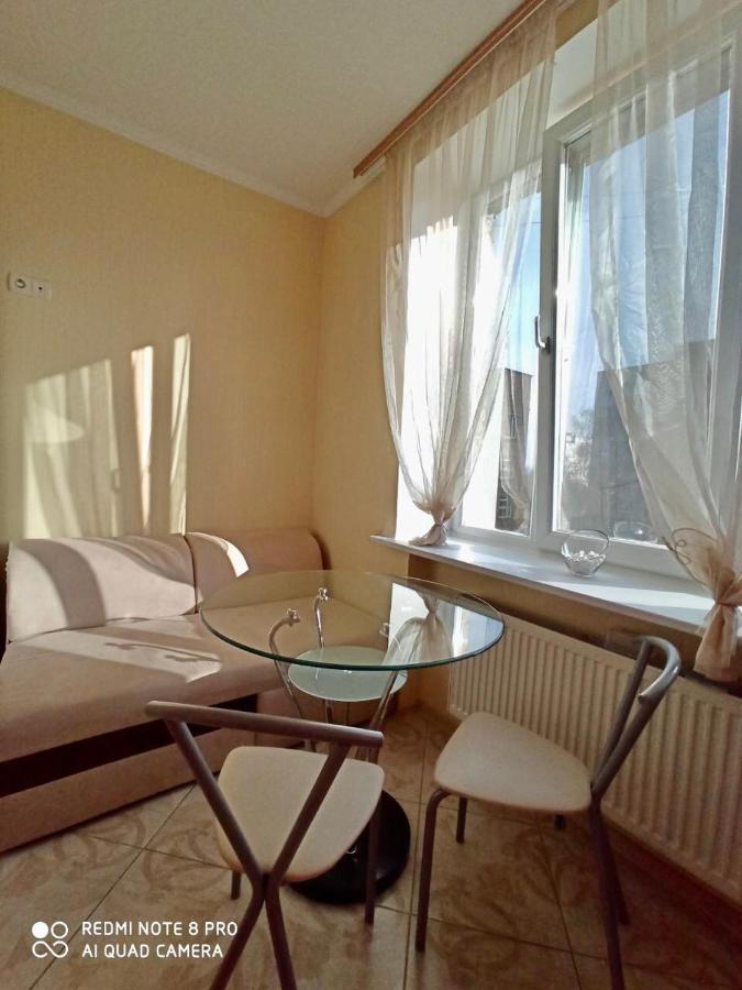 Apartment In The Center Tscherkassy Exterior foto